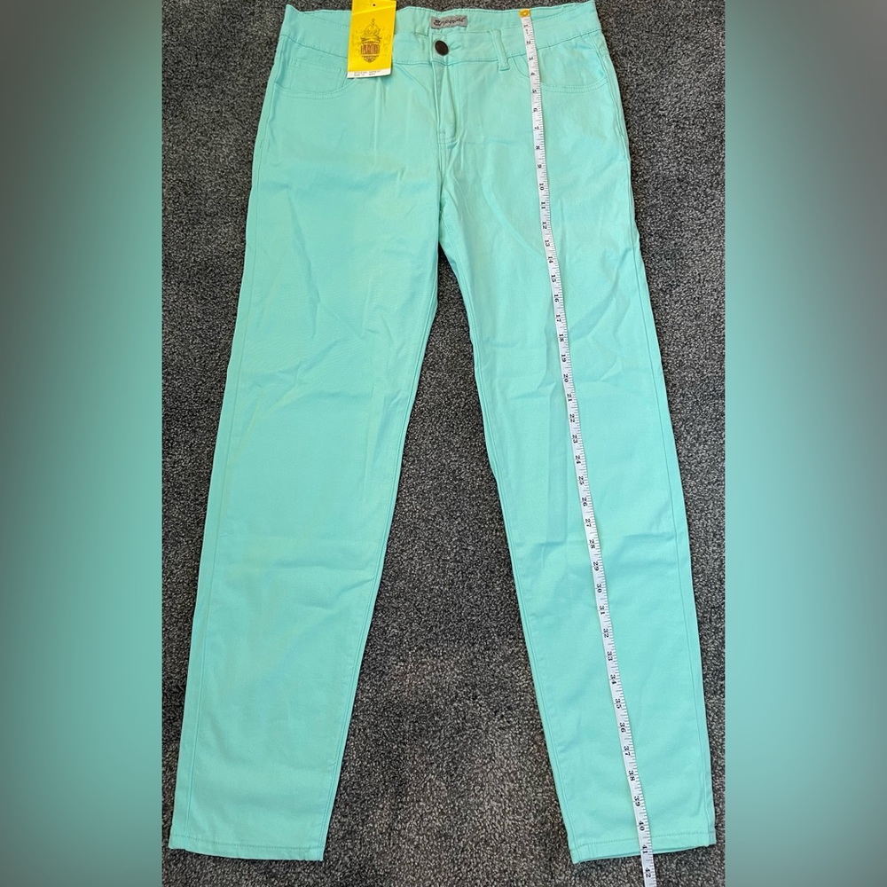 Emperial Premium~Jeans Women’s~Sz 12~Mid Rise~Straight Leg~Mint~Denim 5 Pocket‎